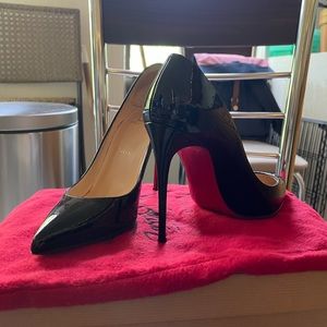 Christian Louboutin Pigalle Follies 100 Patent Black